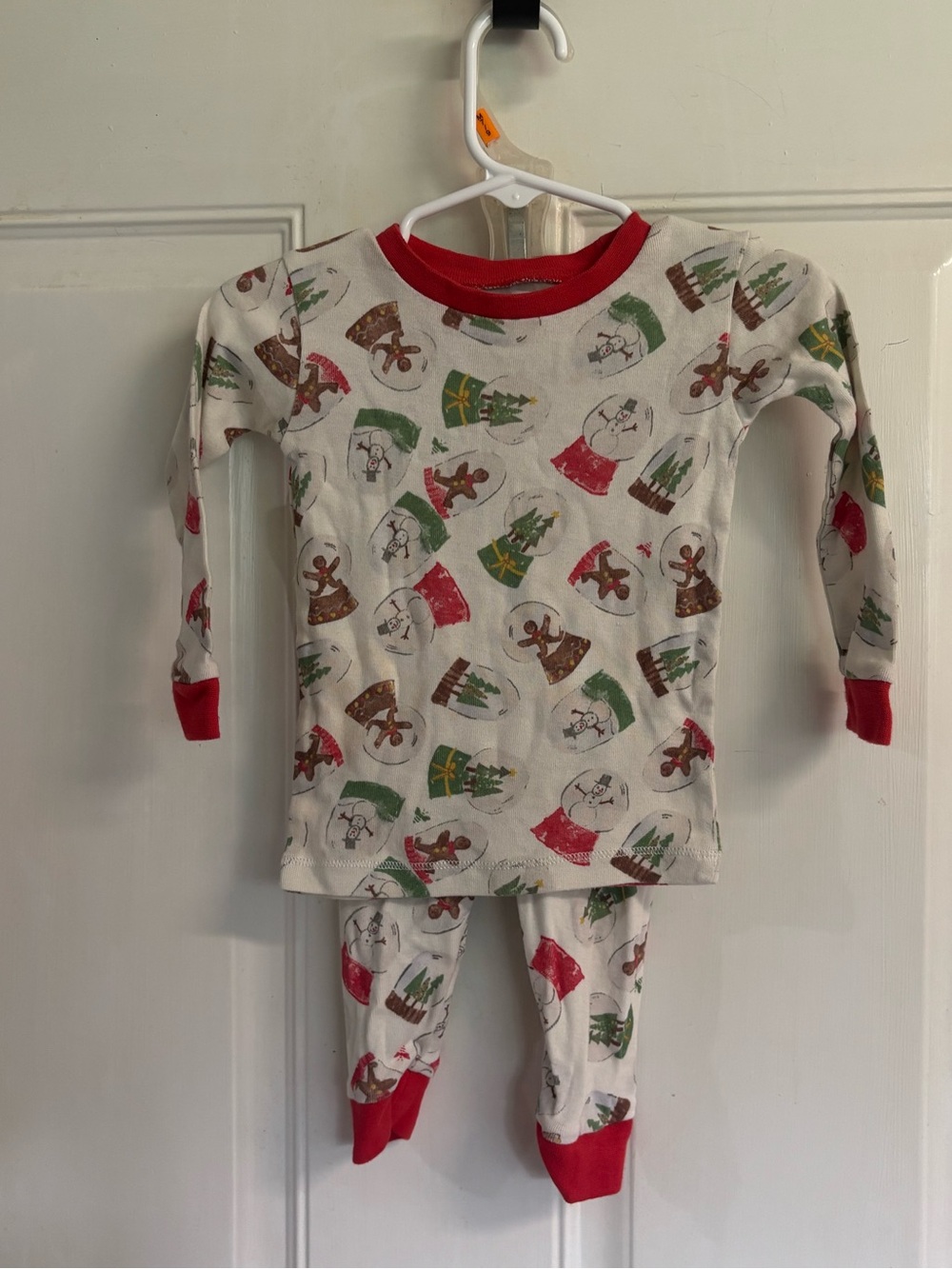 12M Burt's Bees Christmas long sleeve/pants pajama set.  In VGUC!  100% Organic